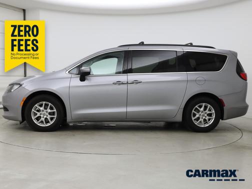 Gray 2021 Chrysler Voyager LXI