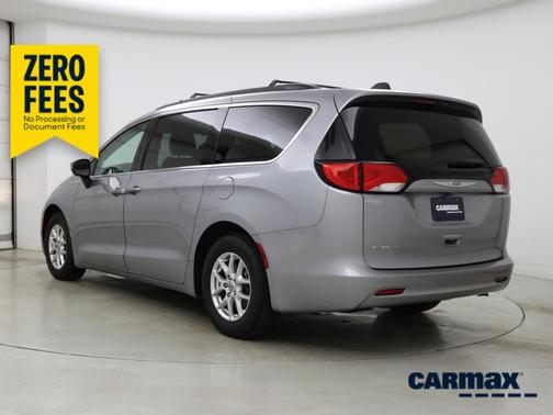 Gray 2021 Chrysler Voyager LXI