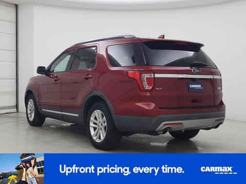 Red 2017 Ford Explorer XLT
