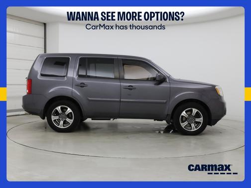 Gray 2015 Honda Pilot SE