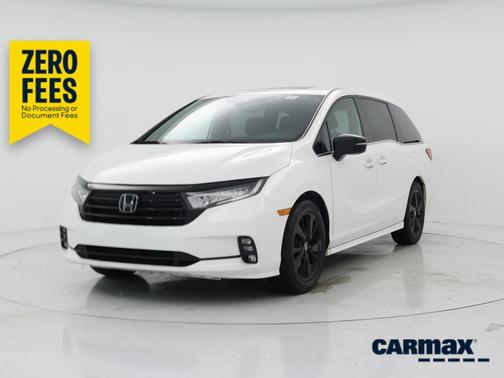 White 2023 Honda Odyssey Sport