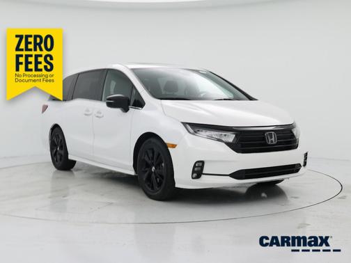 White 2023 Honda Odyssey Sport