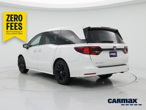 White 2023 Honda Odyssey Sport