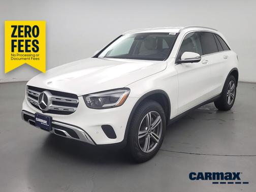 White 2022 Mercedes-Benz GLC 300