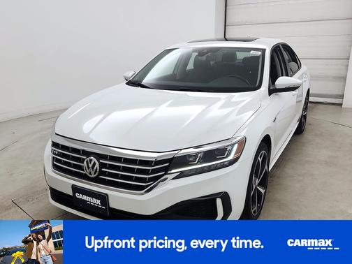 2020 Volkswagen Passat R-Line