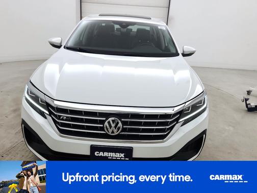 2020 Volkswagen Passat R-Line