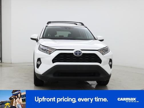 White 2021 Toyota RAV4 Hybrid XLE