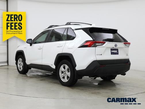 White 2021 Toyota RAV4 Hybrid XLE