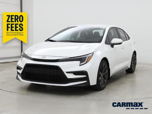 White 2024 Toyota Corolla SE