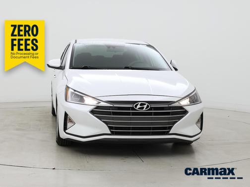 White 2020 Hyundai ELANTRA SE