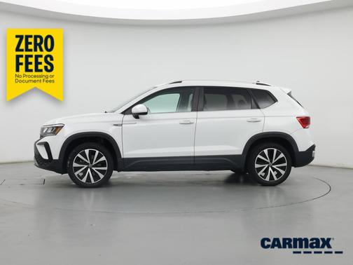 White 2022 Volkswagen Taos SE