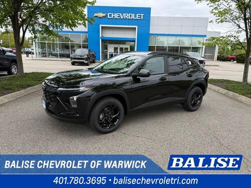 Mosaic Black Metallic 2026 Chevrolet Trax LT