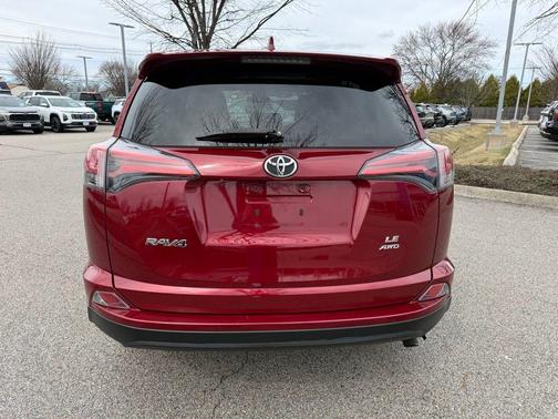 2018 Toyota RAV4 LE
