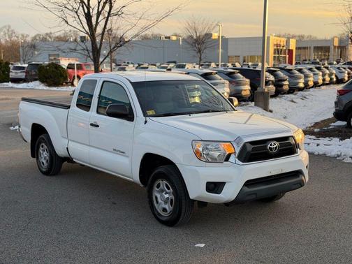 2014 Toyota Tacoma Base