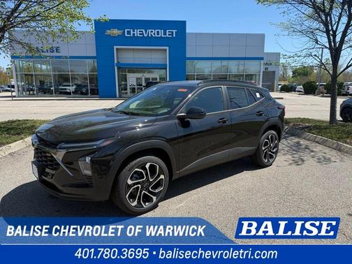 Mosaic Black Metallic 2026 Chevrolet Trax 2RS