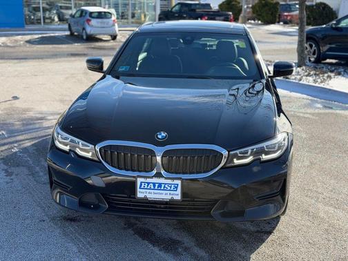 2019 BMW 330 i xDrive