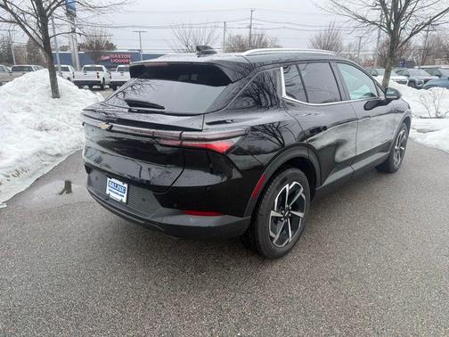 2026 Chevrolet Equinox EV LT 2