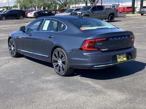 2024 Volvo S90 Recharge Plug-In Hybrid T8 Ultimate