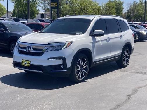2022 Honda Pilot Touring 8-Passenger