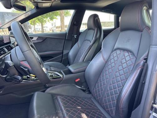 2024 Audi S5 3.0T Prestige