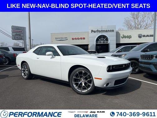 White Knuckle Clearcoat 2021 Dodge Challenger SXT