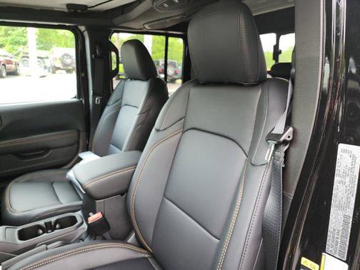 2025 Jeep Gladiator Texas Trail