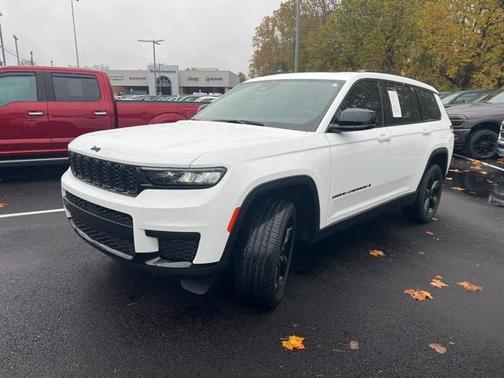 2023 Jeep Grand Cherokee L Altitude