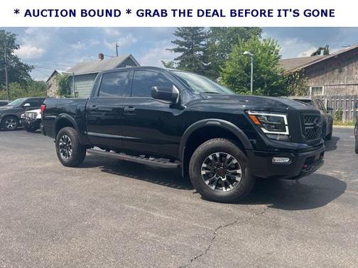 2024 Nissan Titan PRO-4X