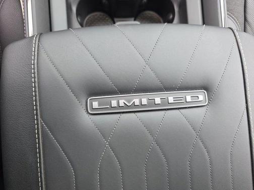 2026 RAM 3500 Limited