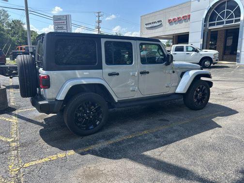 2023 Jeep Wrangler Sahara 4xe