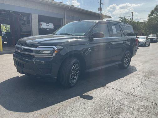 2022 Ford Expedition XLT