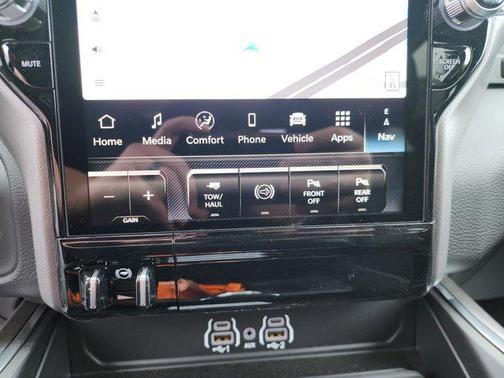 2025 RAM 2500 Laramie Crew Cab 4x4 6'4' Box