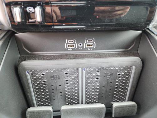 2025 RAM 2500 Laramie Crew Cab 4x4 6'4' Box