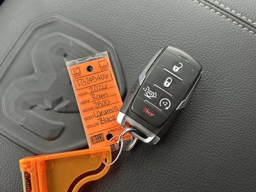 2026 RAM 2500 Laramie Crew Cab 4x4 6'4' Box