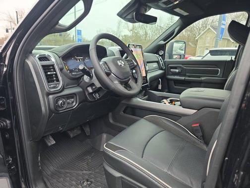 2026 RAM 2500 Laramie Crew Cab 4x4 6'4' Box