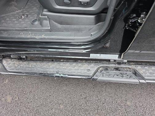 2026 RAM 2500 Laramie Crew Cab 4x4 6'4' Box