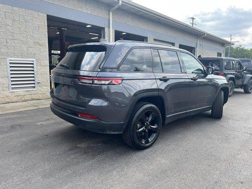 2024 Jeep Grand Cherokee Altitude