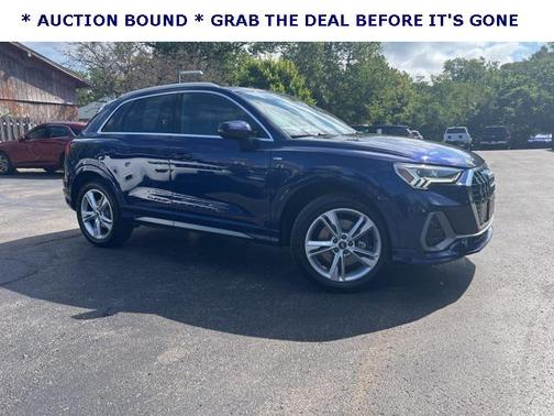 2022 Audi Q3 45 S line Premium Plus