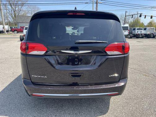 2017 Chrysler Pacifica Limited