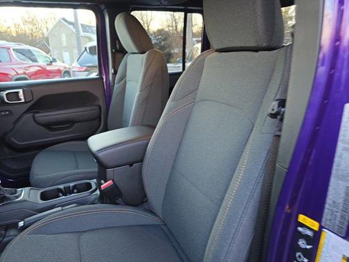 2026 Jeep Gladiator Sport S