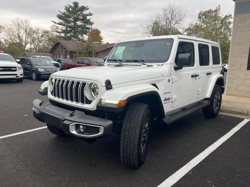 2024 Jeep Wrangler 4-Door Sahara 4x4
