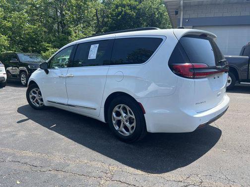 2023 Chrysler Pacifica Limited
