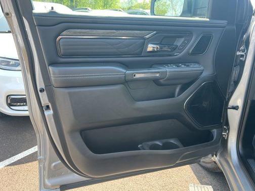 Billet Silver Metallic Clearcoat 2025 RAM 1500 Limited