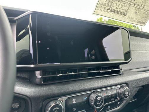 2025 Jeep Gladiator Sport S