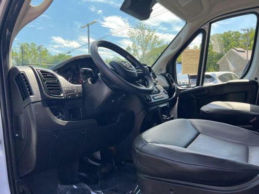 Bright White Clearcoat 2025 RAM ProMaster 2500 Tradesman