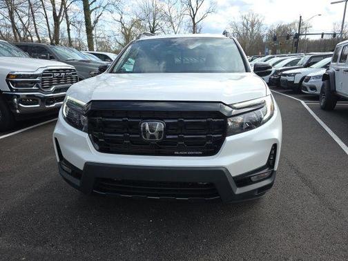 2025 Honda Ridgeline Black