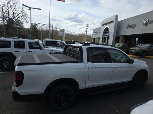 2025 Honda Ridgeline Black