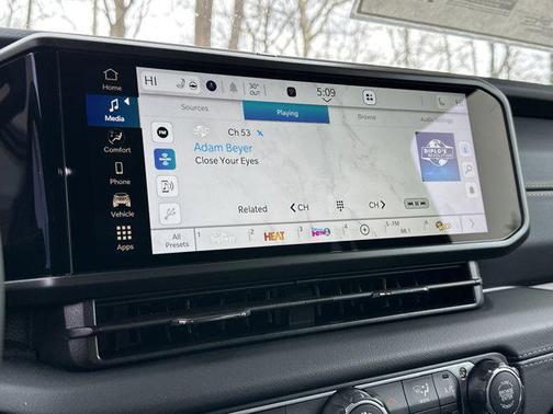 2026 Jeep Gladiator Sahara 4x4