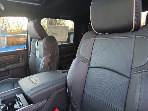 2026 RAM 3500 Limited