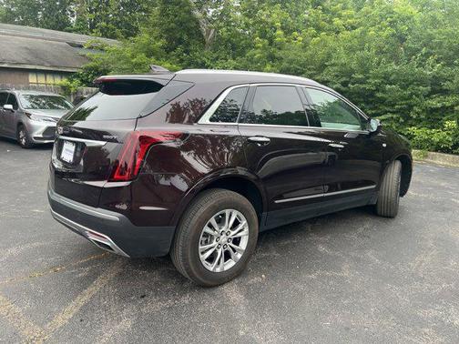 2020 Cadillac XT5 Premium Luxury